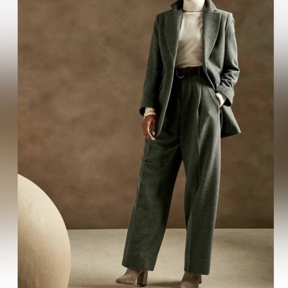 Banana republic Italian herringbone high rise wide leg wool pants size 14